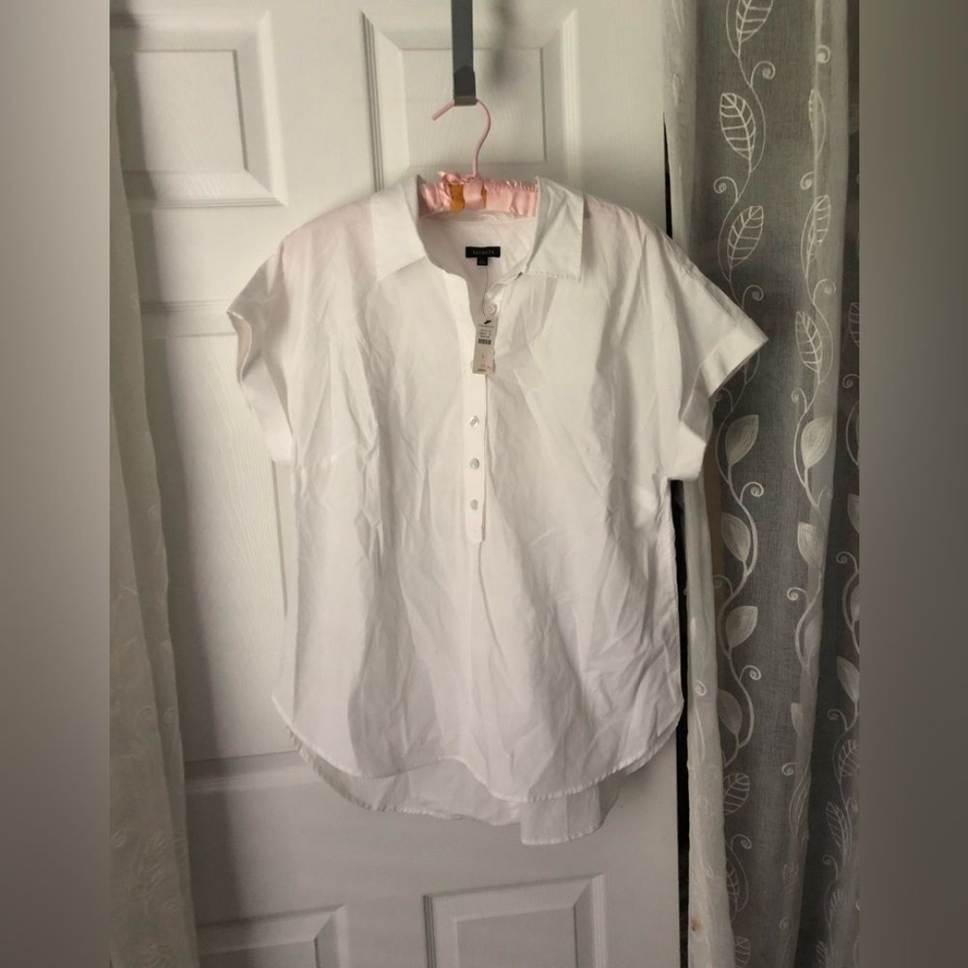 New Talbots back button details popover half Button-Up Blouse top cotton size L