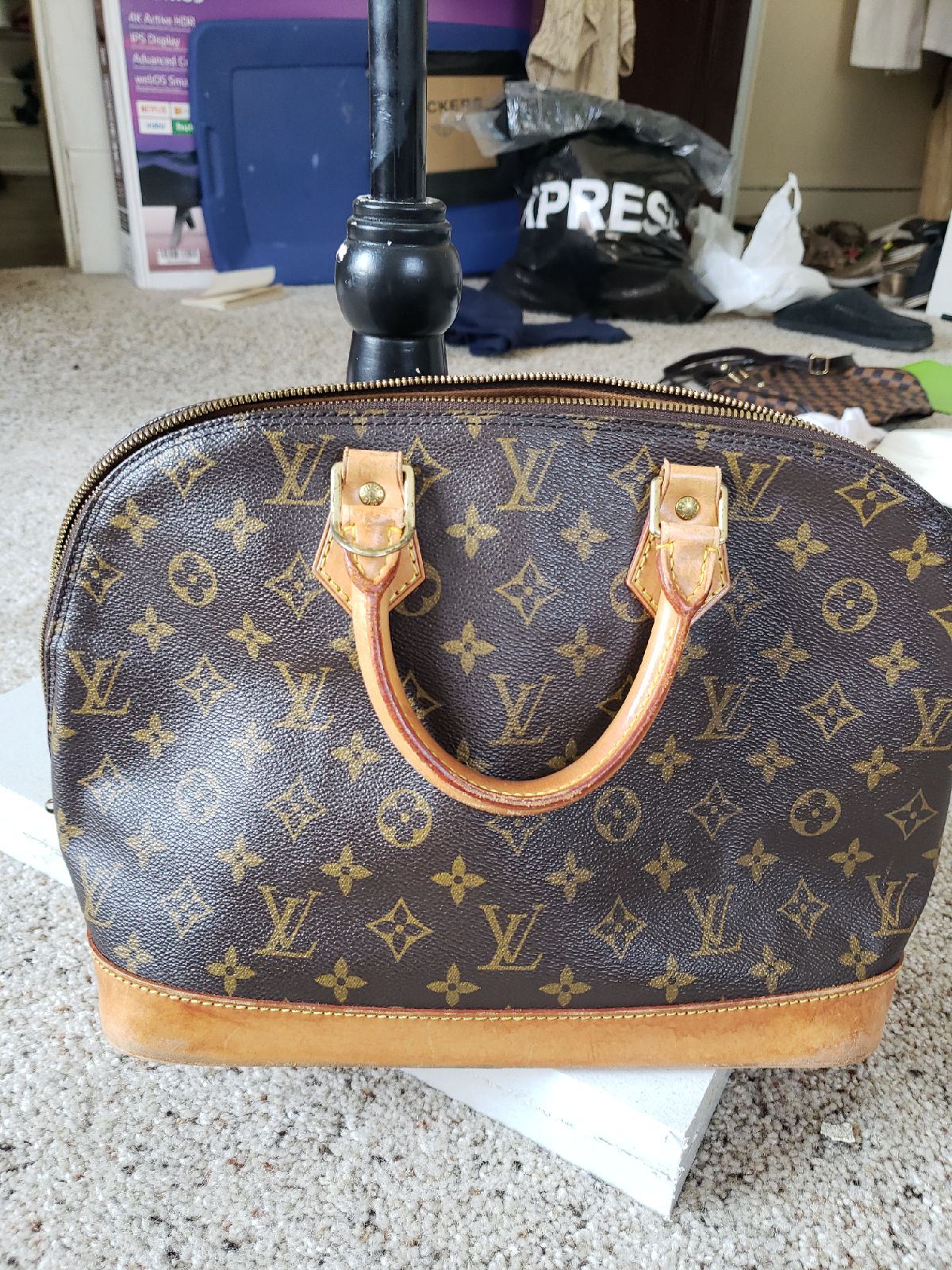 Louis Vuitton alma SOLD