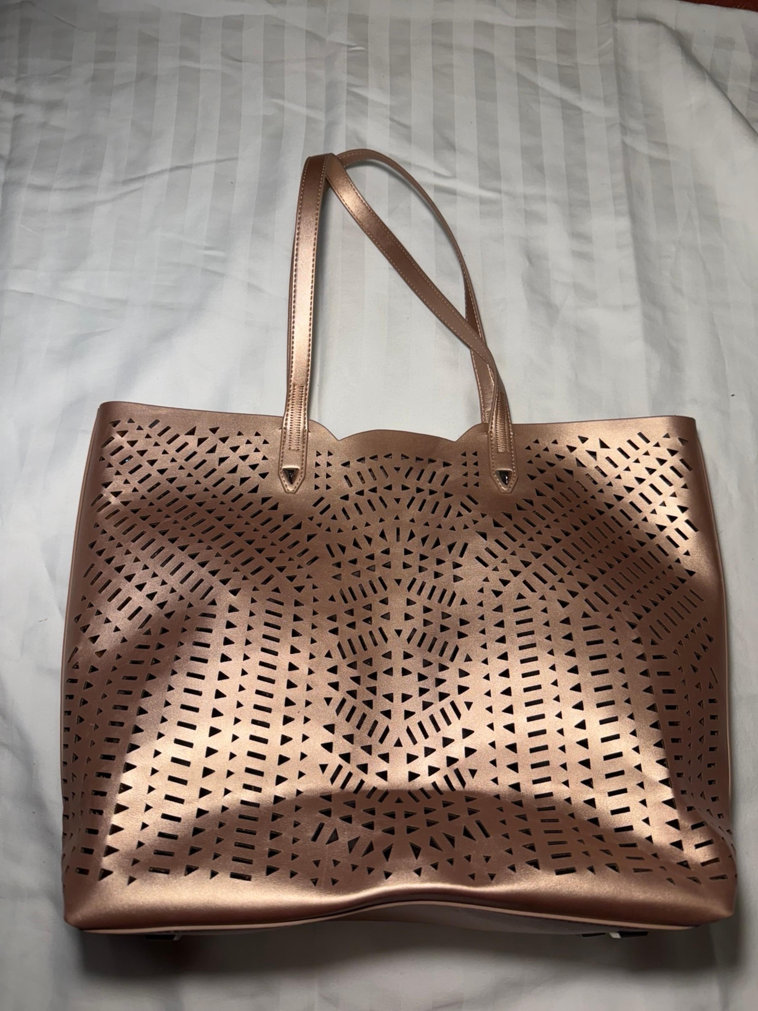 Stella & Dot Tan Tote Bag with Laser-Cut Design