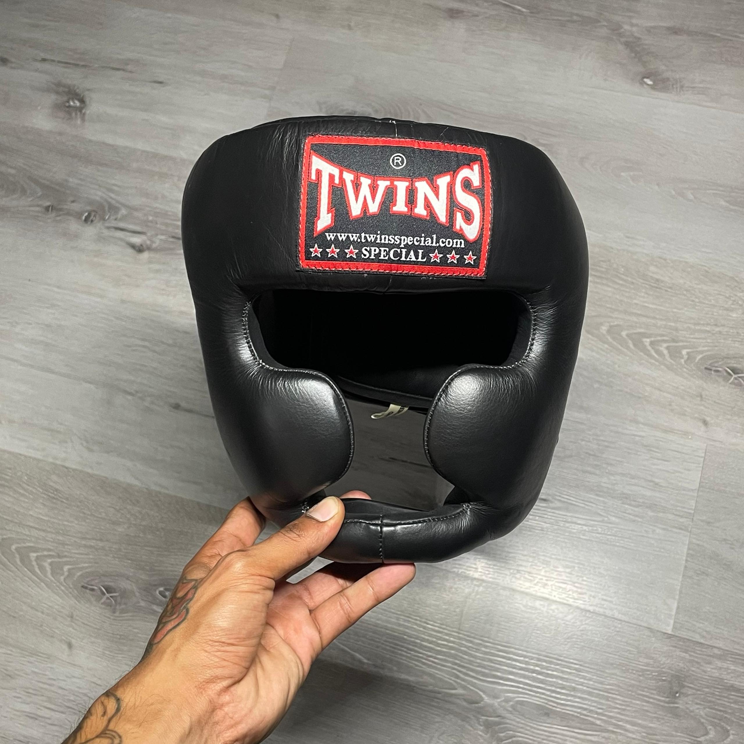 TWINS Special i Head Gear Protector Headguard- Adult One Size Adjustable- Black