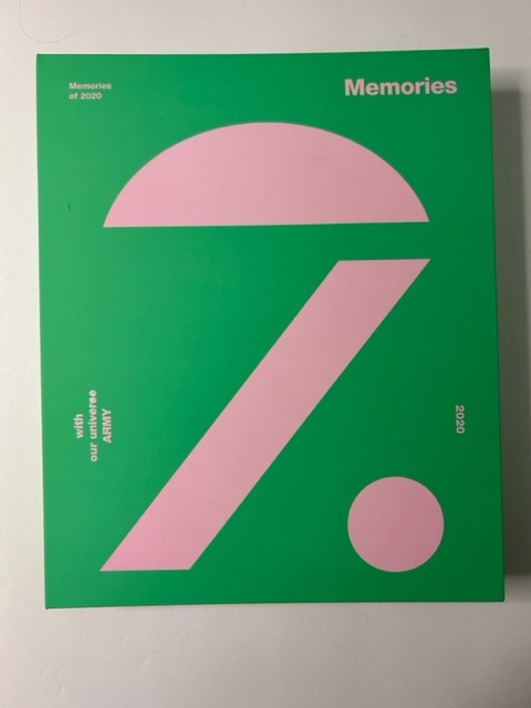 BTS - Official Memories of 2020 DVDs & Book