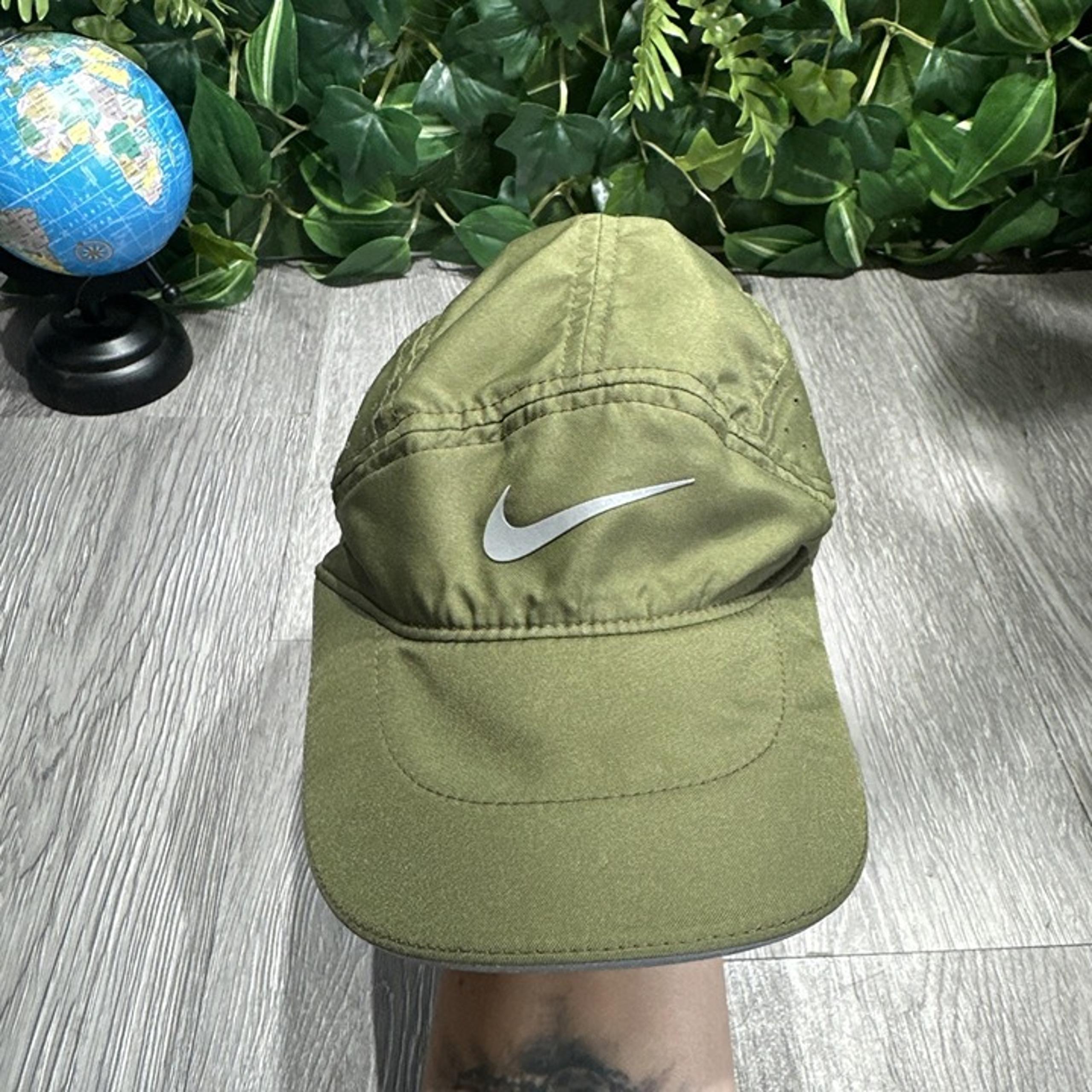 Vintage Nike Y2K Tailwind Olive Green Running 5 Panel Cap Hat Fit Dry RARE