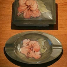 Vintage Moorcroft Hibiscus England Pottery Smoke Set