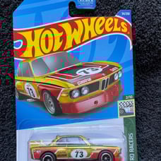 Hot Wheels Treasure Hunt (Super) ‘73 BMW 3.0 CSL Race Car 2022