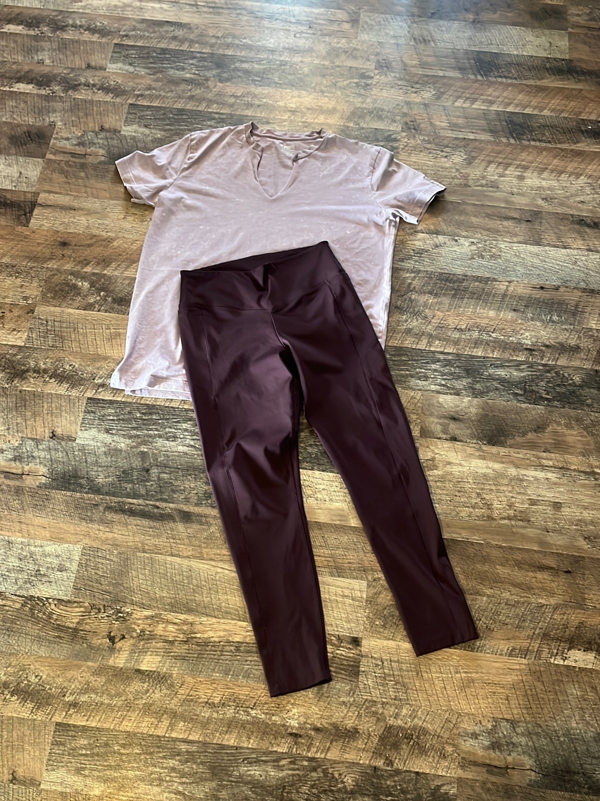 Pink Ulimate legging and Pink campus tee