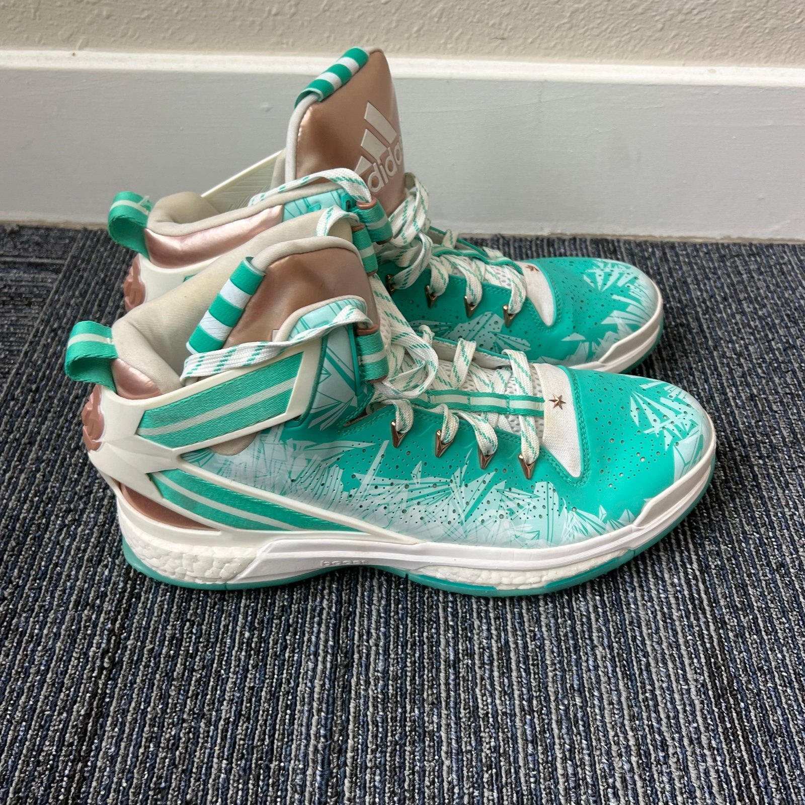 Size 12 - Adidas Derrick Rose 6 Boost Christmas (No Original Box)