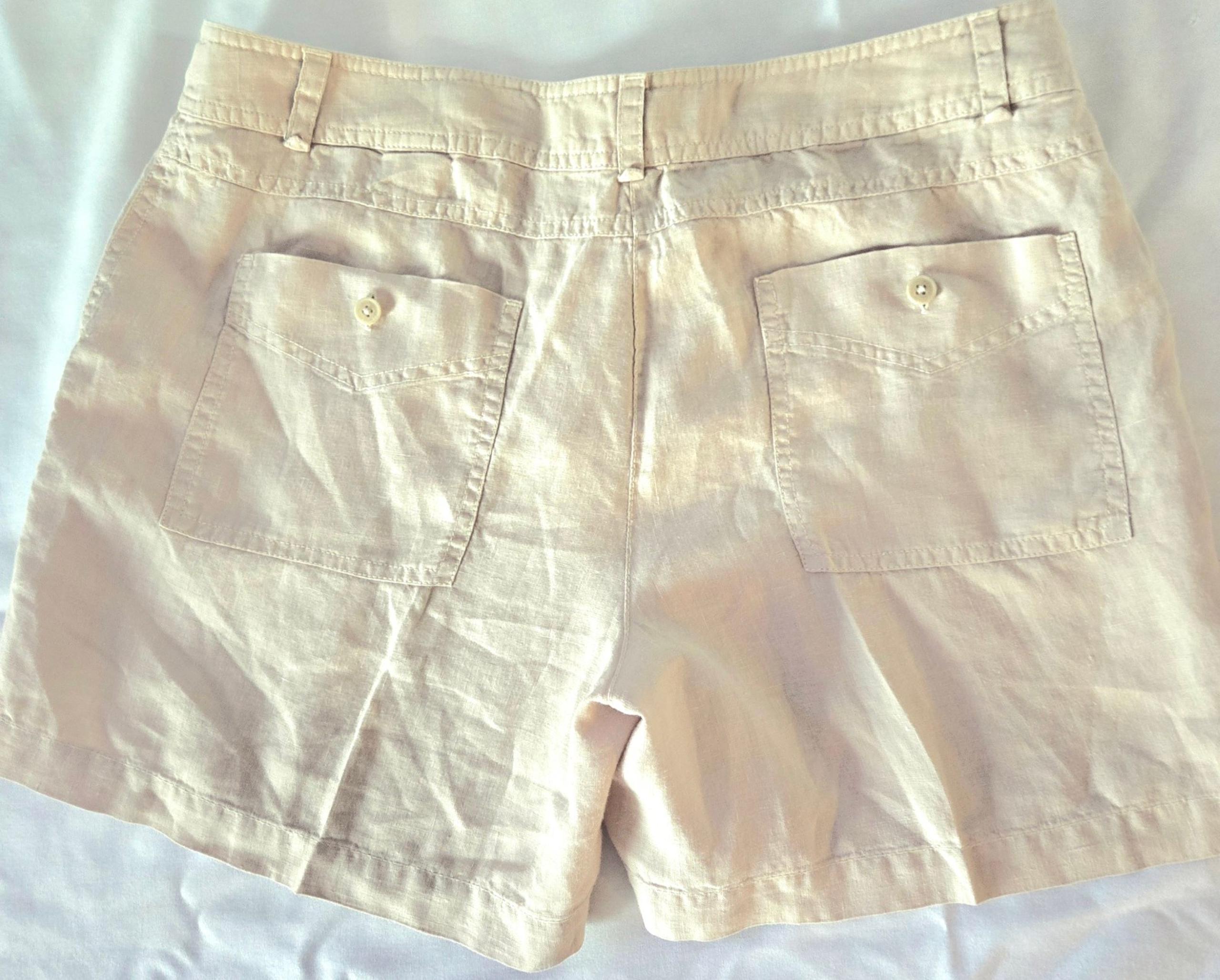 Tommy Bahama 100% Linen Shorts Womens Size 10 Khaki  Button Breathable And Cool