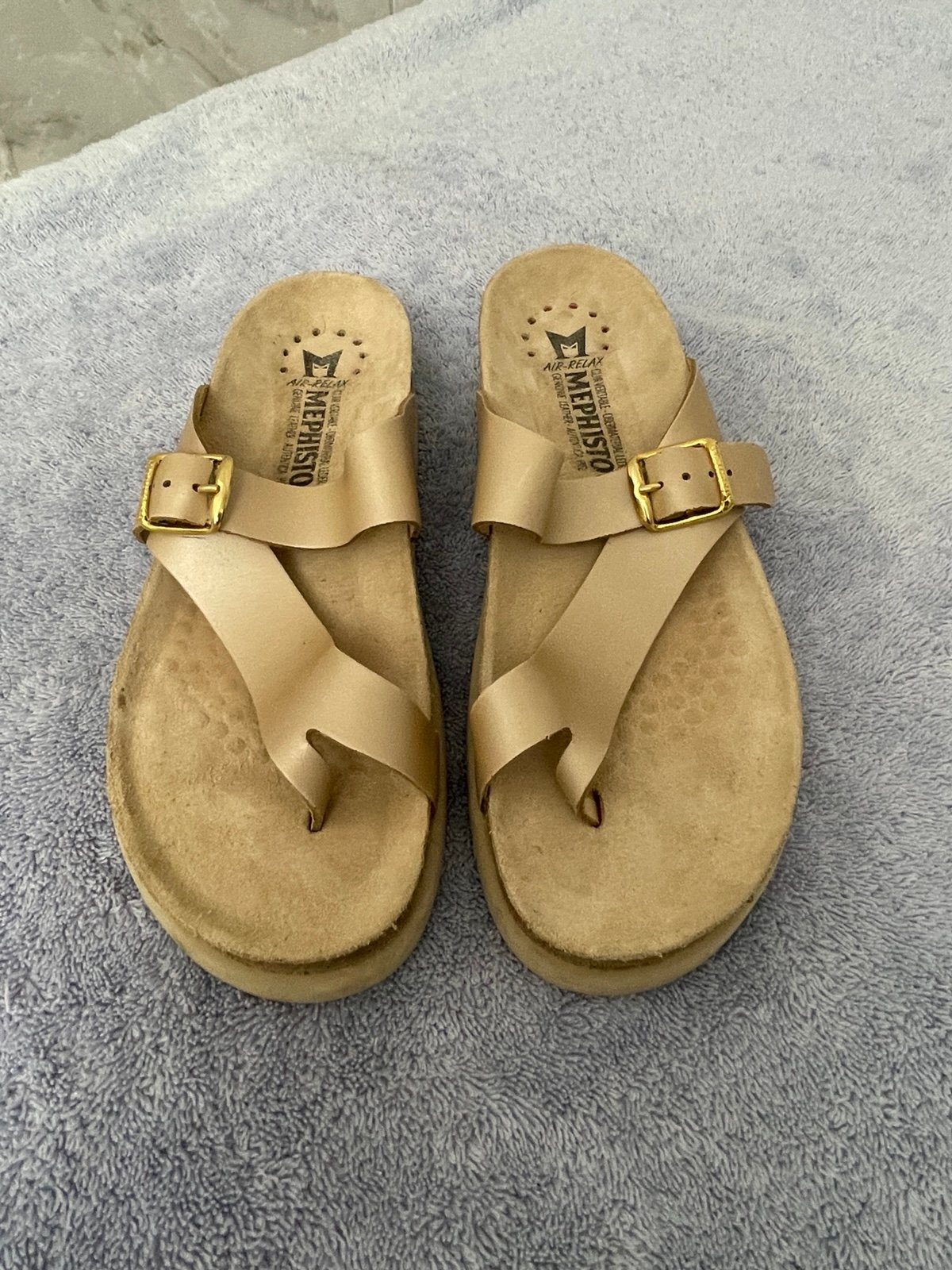 MEPHISTO HELEN sandal