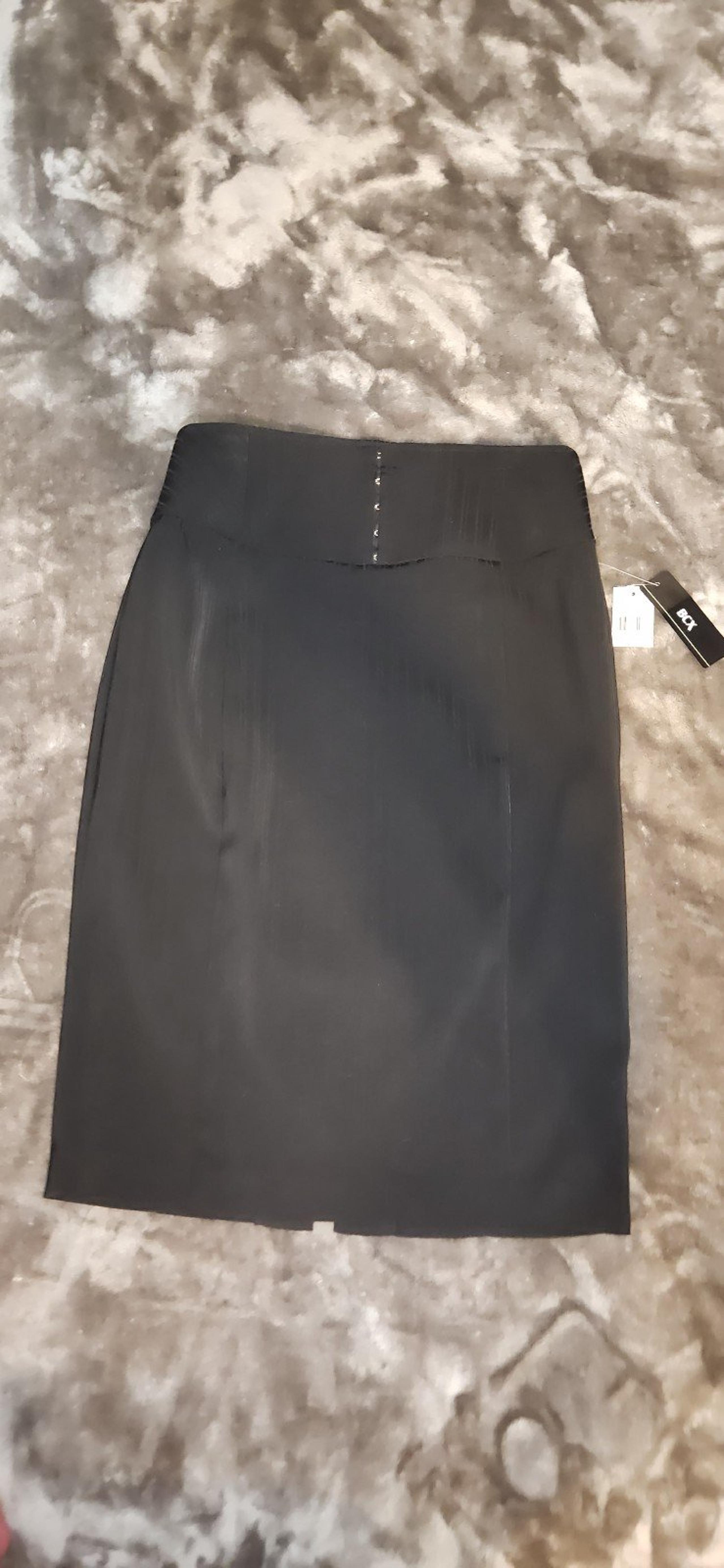 Pencil skirt NEW