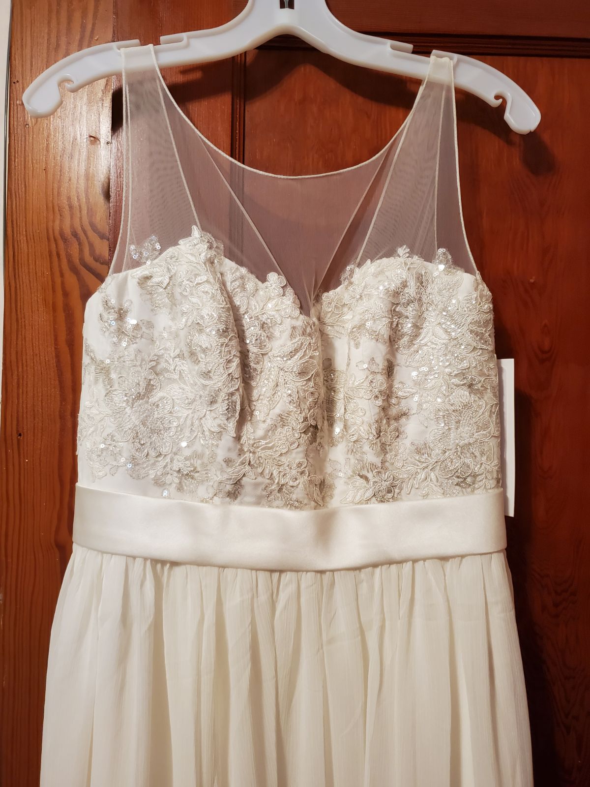 David's Bridal wedding dress NWT!