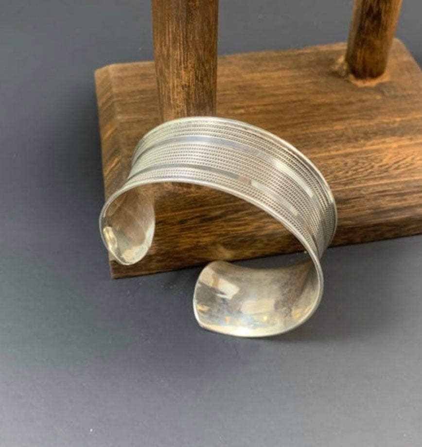 Beautifully Handcrafted Silver Bracelet.