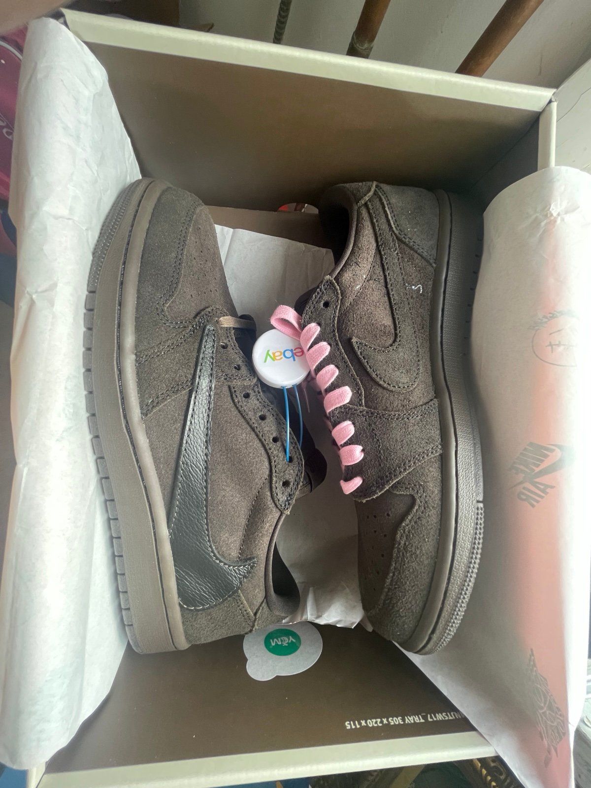 Travis Scott velvet brown size 8