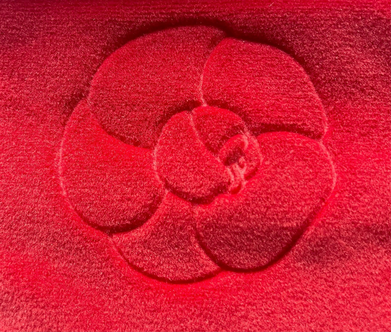 CHANEL RED CAMELIA HEADBAND new limited edition