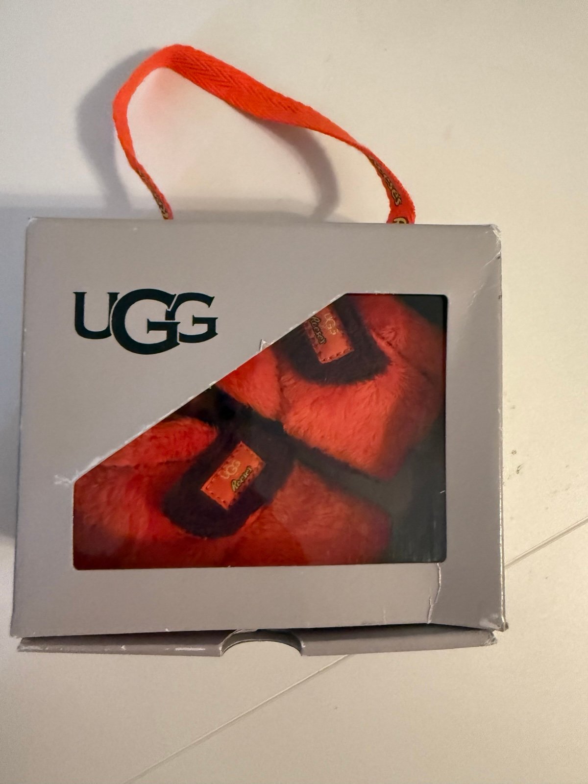 ugg
