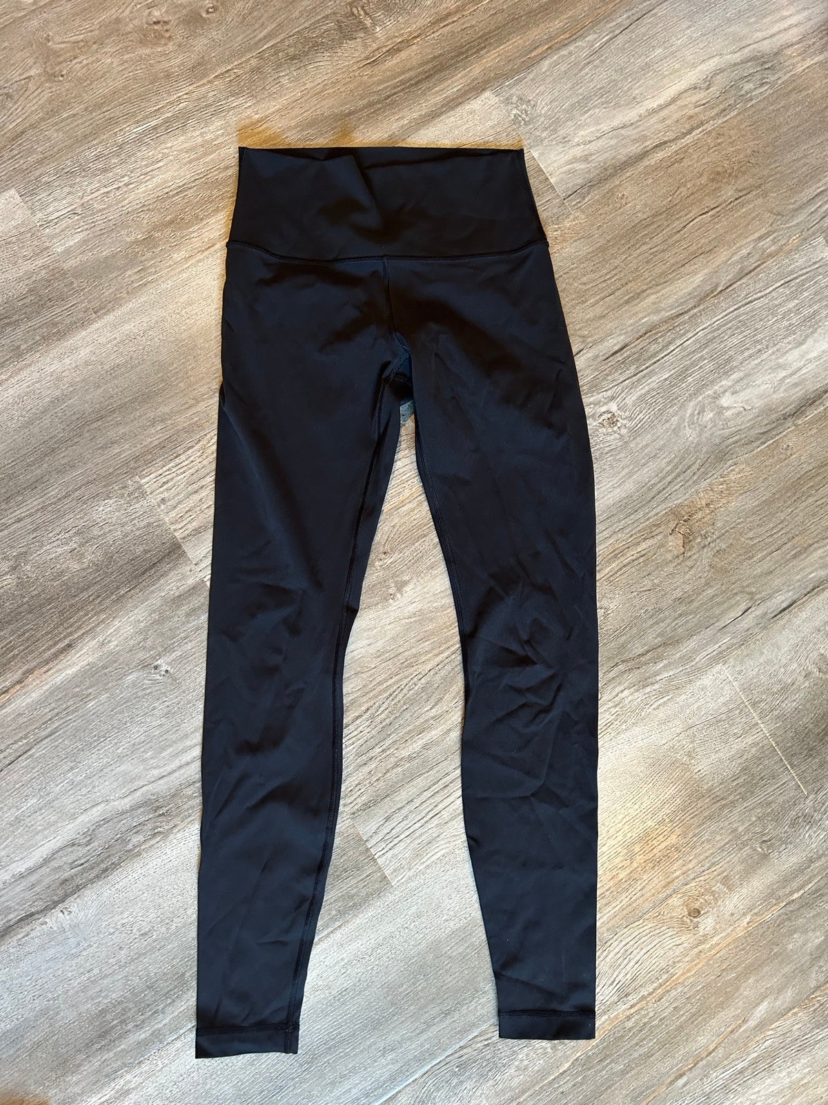 Lululemon Wunder Under leggings