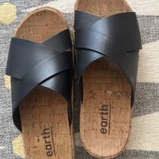 Earth Shoes wedge sandals