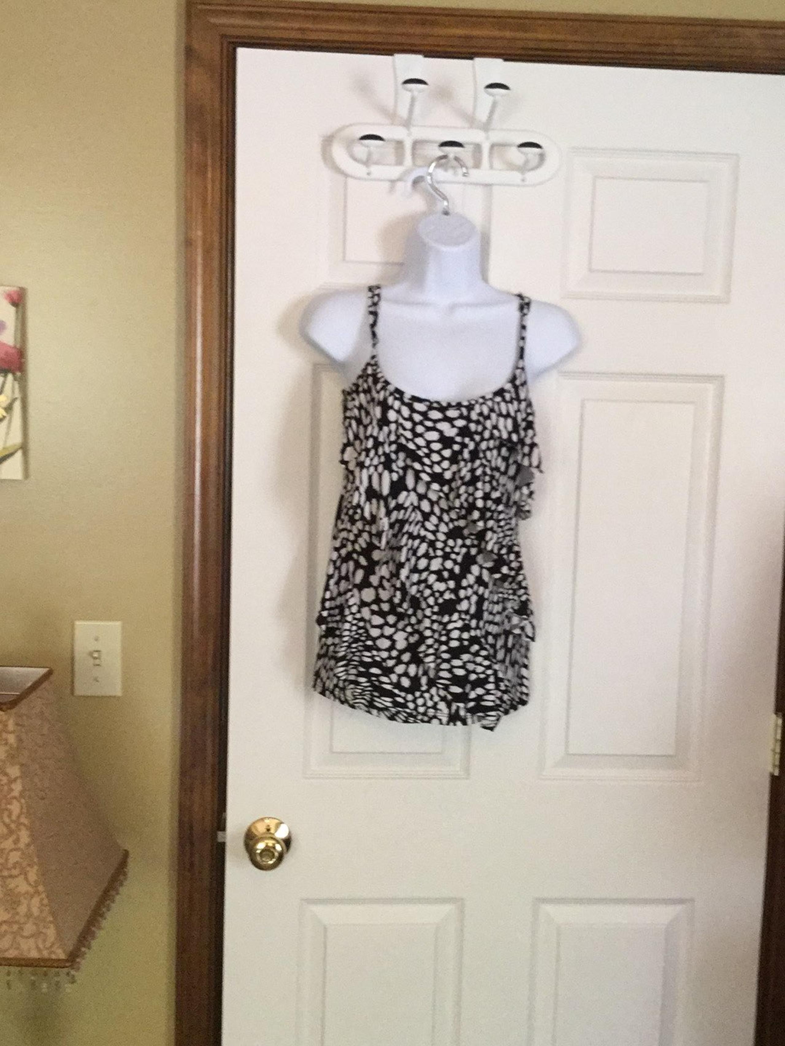 AB Studio Tank Top