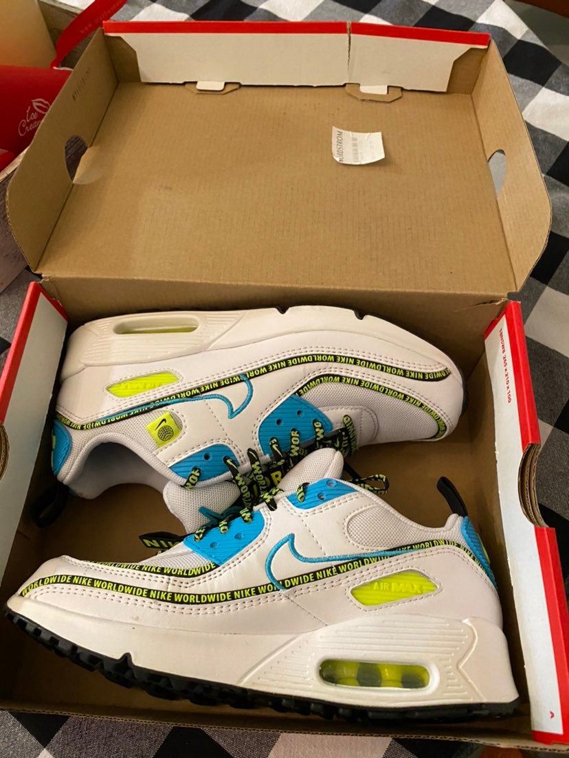 Shoes 4.5