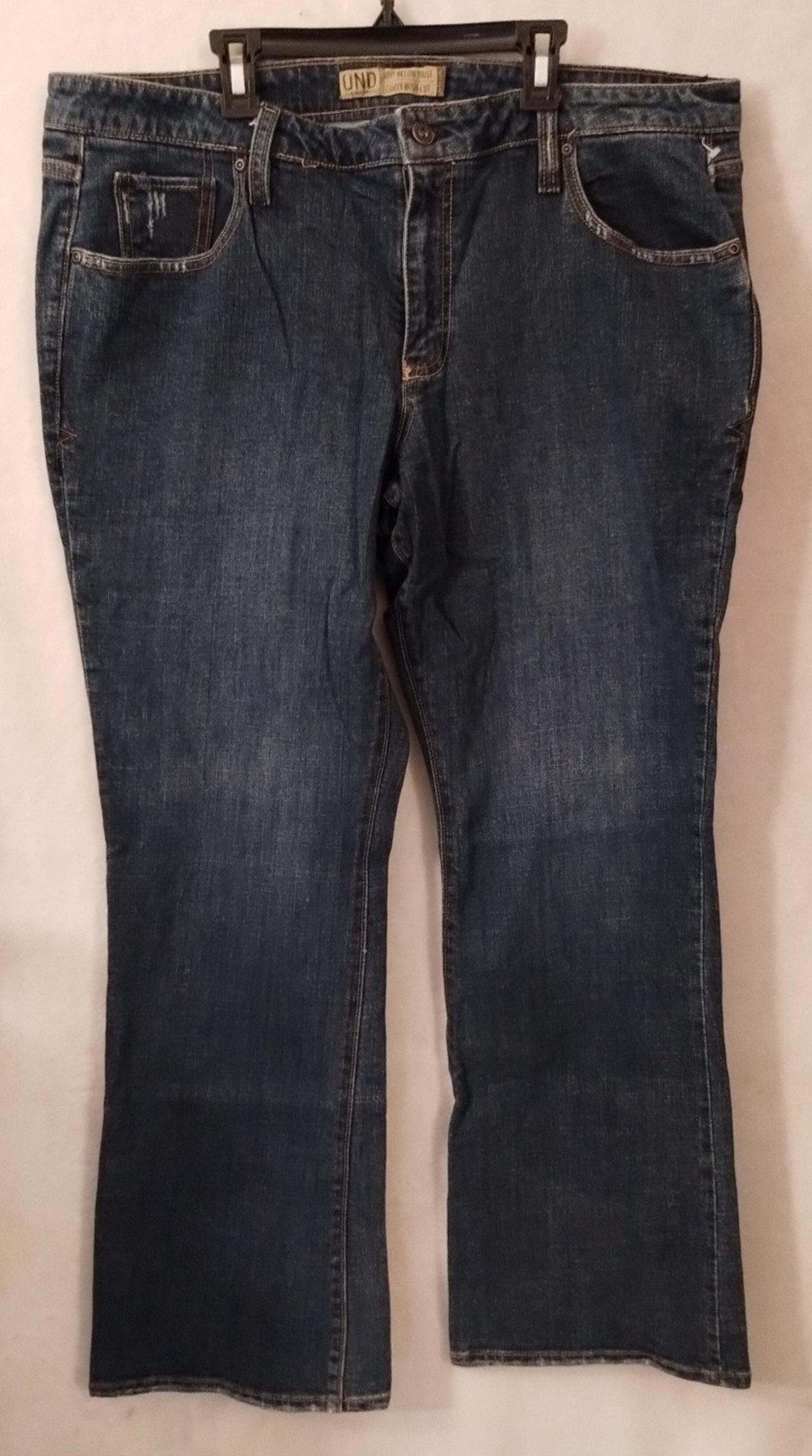 Women's Old Navy Denim Collection Jeans Boot Cut Size 18 Regular Medium Wash Blu