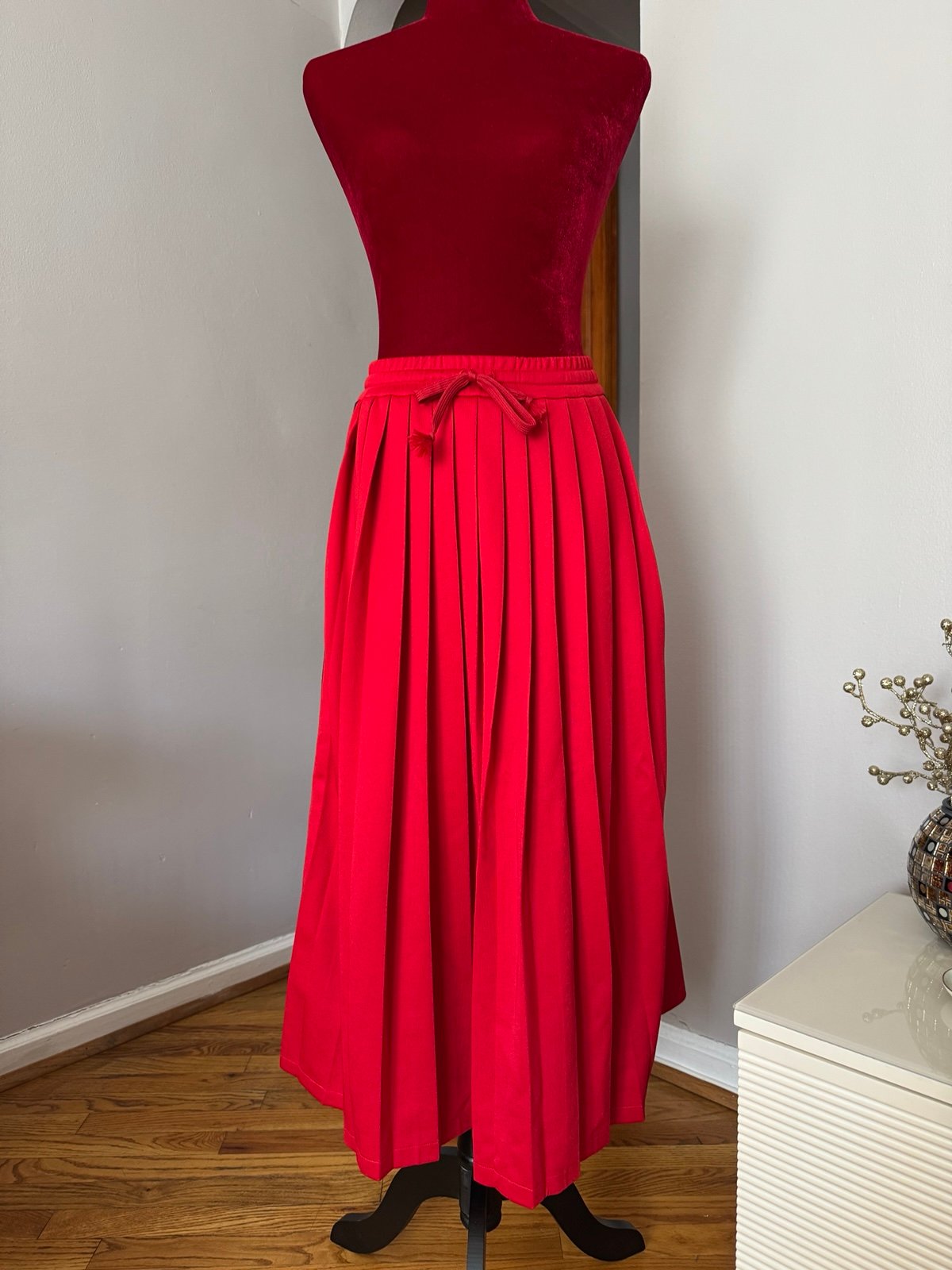 Gucci Grosgrain Trim Midi Length Skirt