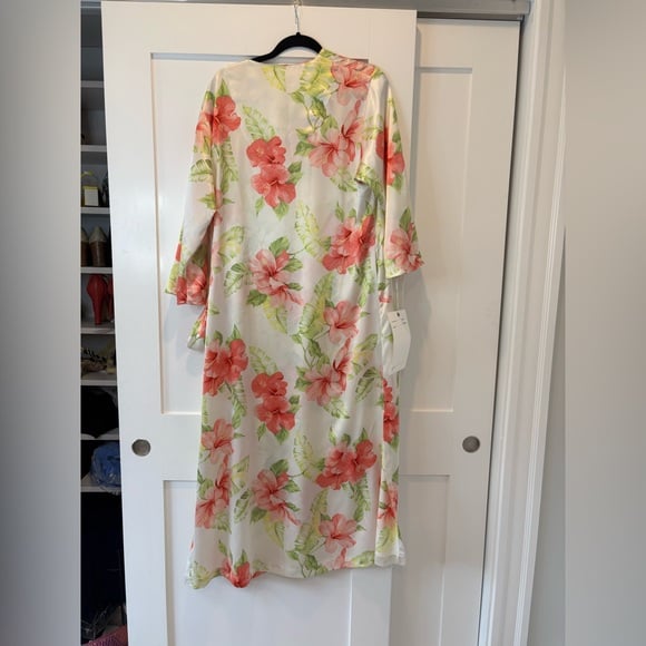 Oscar de la Renta Hibiscus Caftan- Rockefeller owned