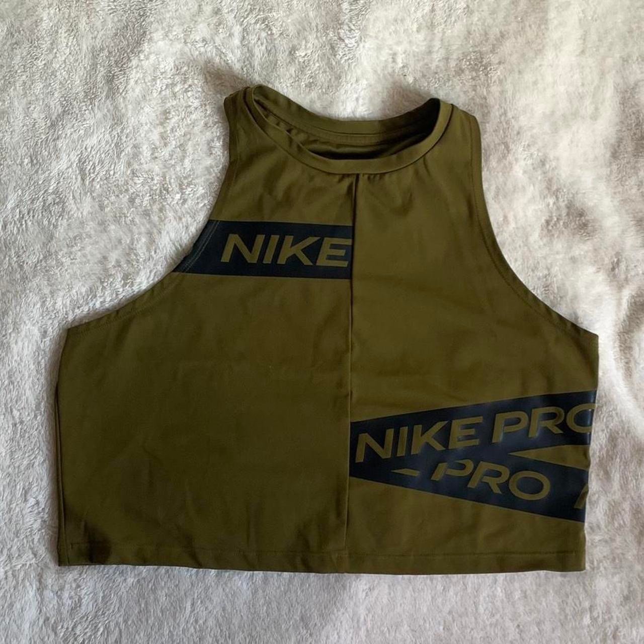 Women’s Nike Pro olive green Dri-Fit crop top, like new