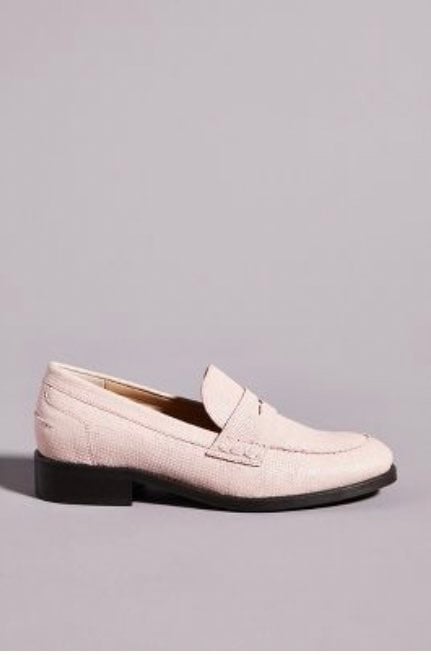Liendo by Seychelles Classic Loafers. Size 8