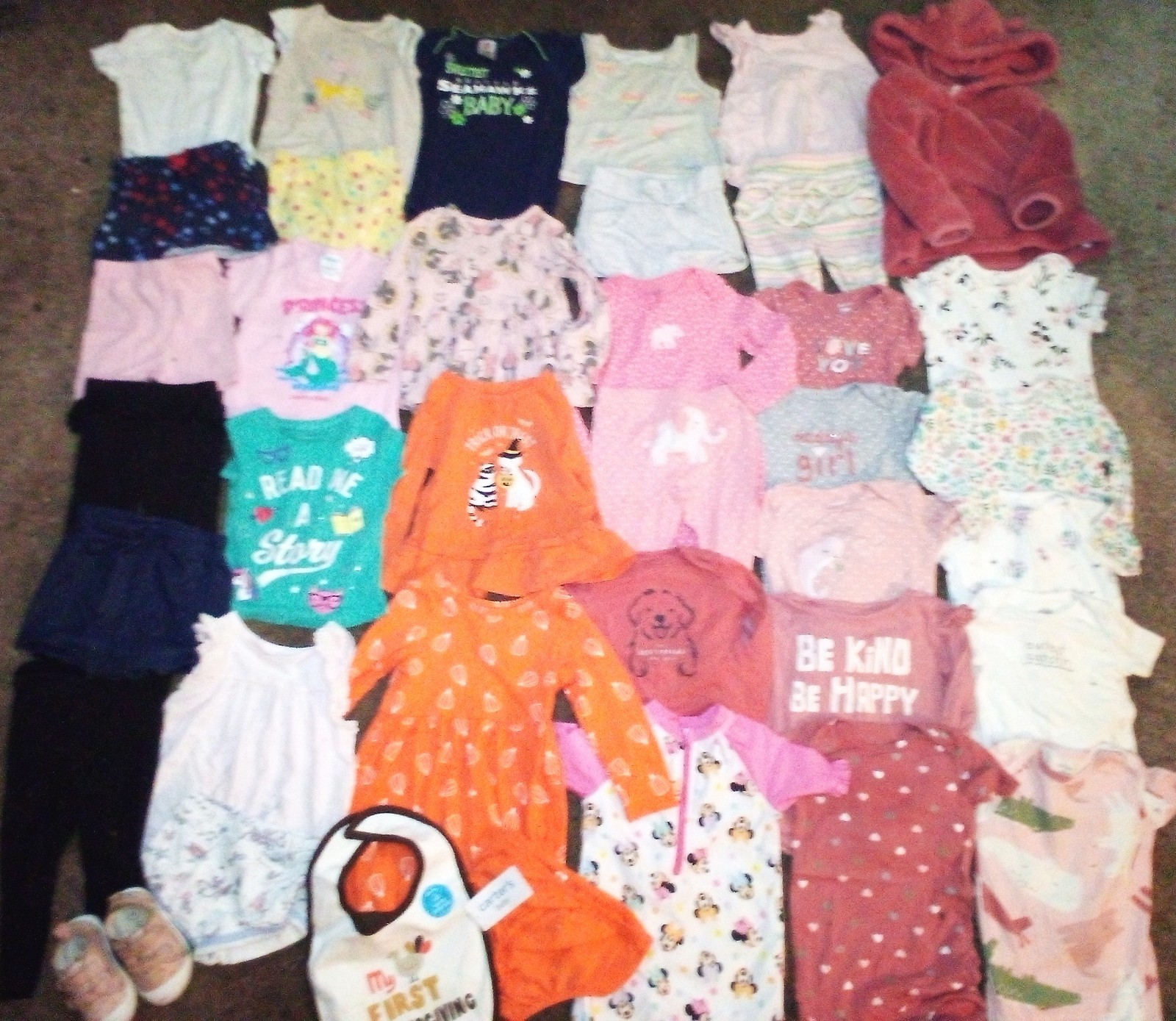 Baby girls 38 piece clothing bundle size 18 months