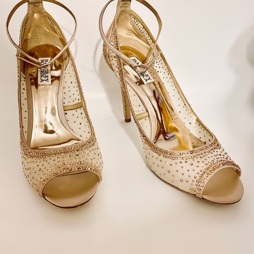 Gorgeous Badgley Mischka Peep Toe Heels