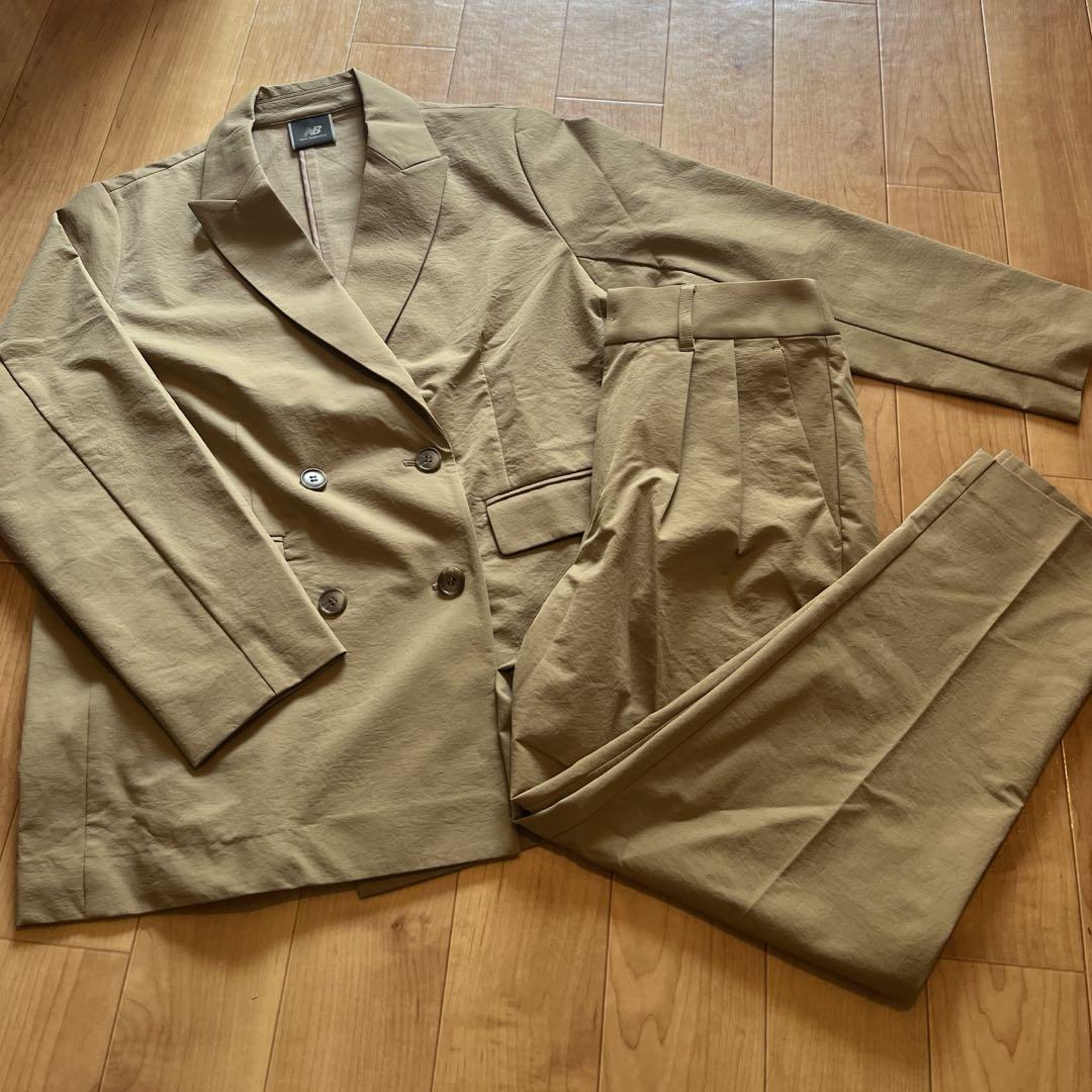 Beige Double-Breasted Jacket and Pants Set