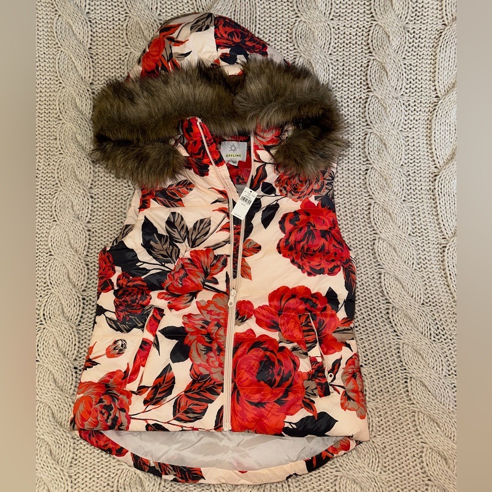 Offline by aerie floral puffer vest