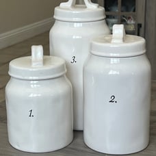 Rae Dunn canister set with lids