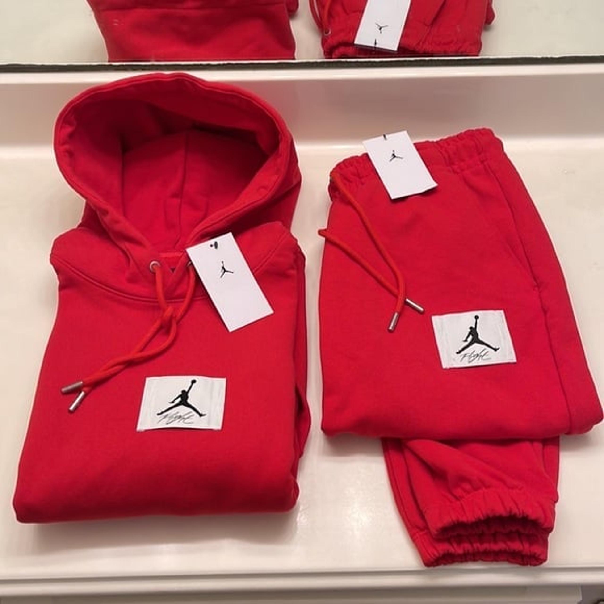 Jordan Men’s Flight Hoodie Joggers Tracksuit Set