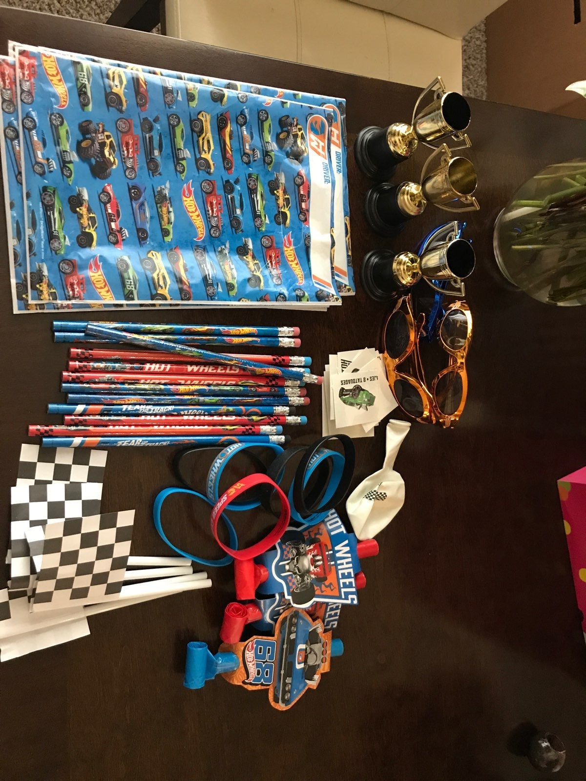 Hot wheels Party Favors and decorations