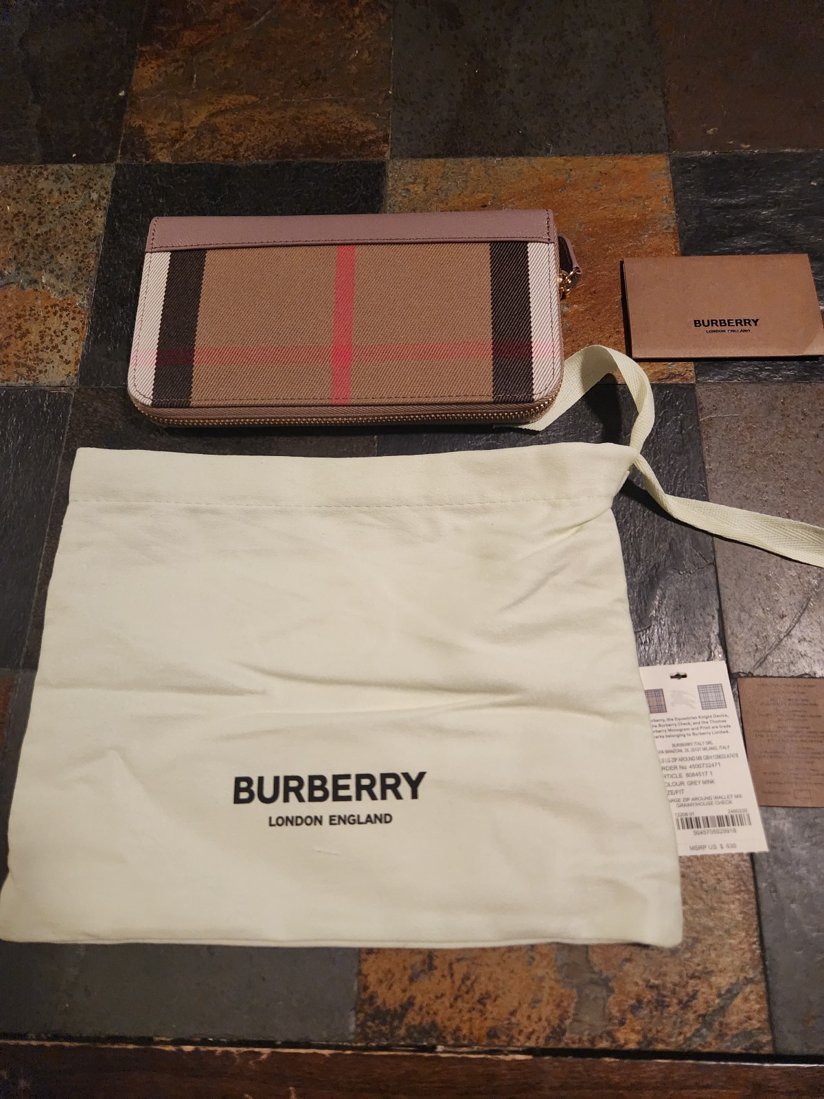 Burberry Large Zip Around Wallet Grainy/House Check Full Inclusion NWT Mrsp 630