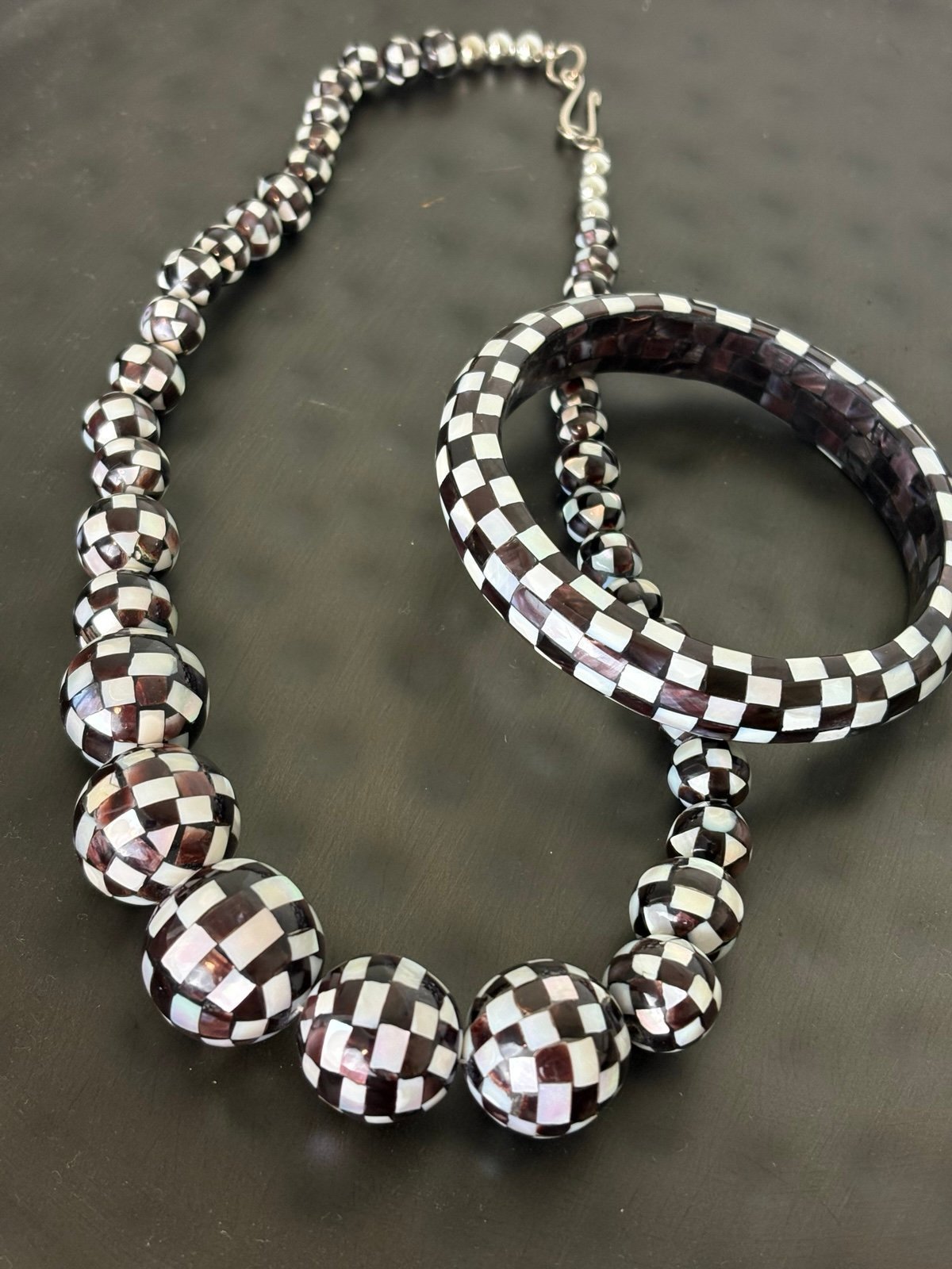 VINTAGE Mother Of Pearl Checkerboard Harlequin Design Necklace 19” & Bangle