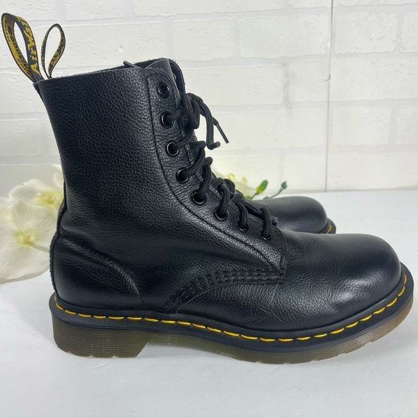Dr Martens Mens Pascal Size 7 Virginia Leather Black