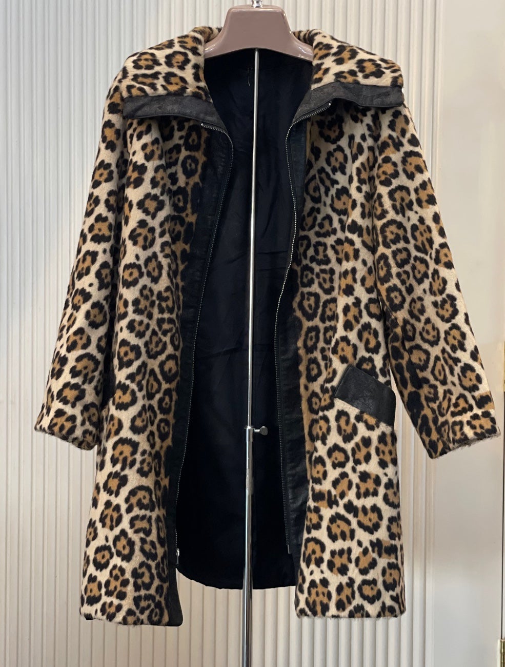 Vintage Leopard Zippered Swing Coat