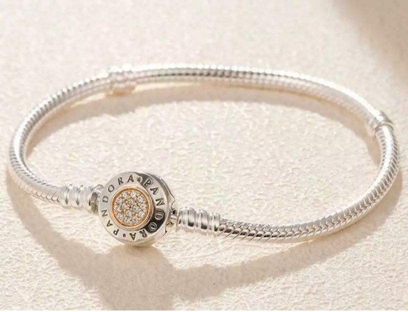 ***SOLD!!*** New Pandora Moments 2 Tone Snake Bracelet 19cm/7.5