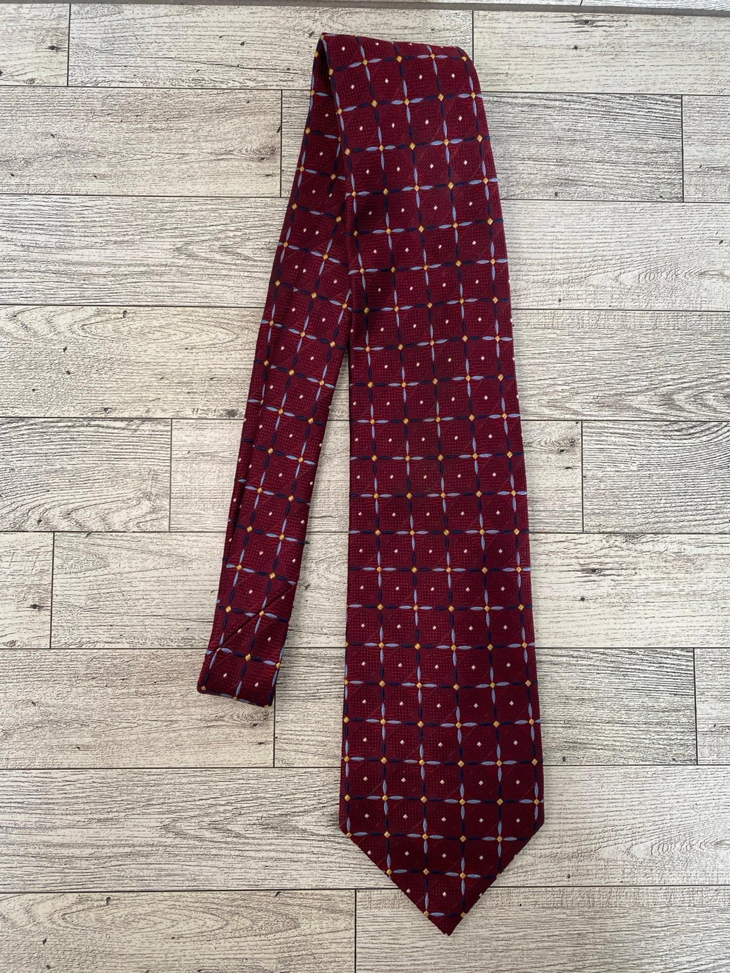 Lands' End Silk Tie Red Blue Geometric Men Necktie 58.5” x 3.75”