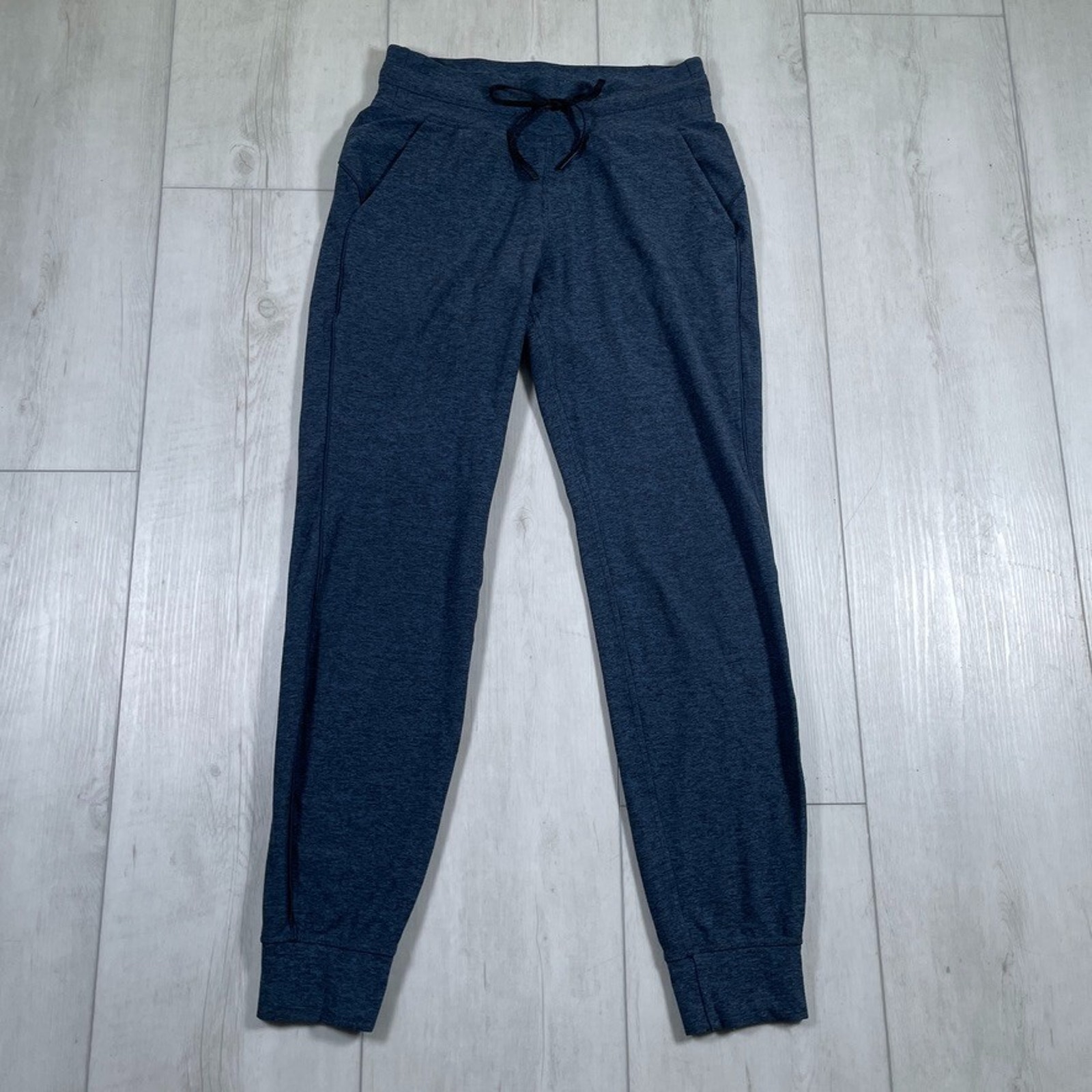 Lululemon Women's 6 Ready To Rulu Jogger 29 Inseam Drawstring Pant Navy