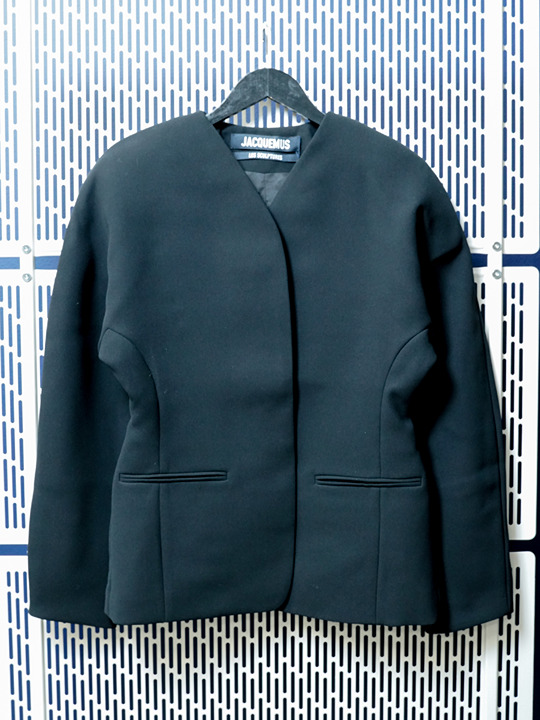 JACQUEMUS LA VESTE OVAL BLAZER