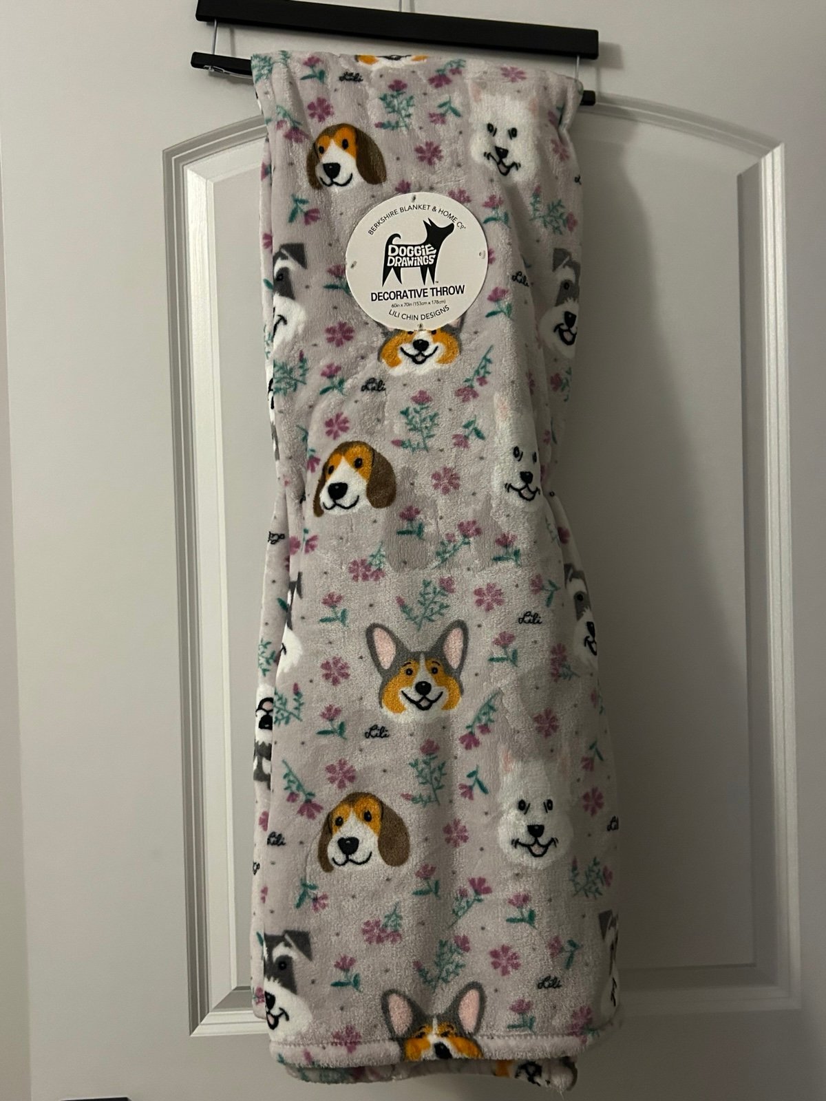 Schnauzer Corgi Westie Beagle Spring Plush Throw