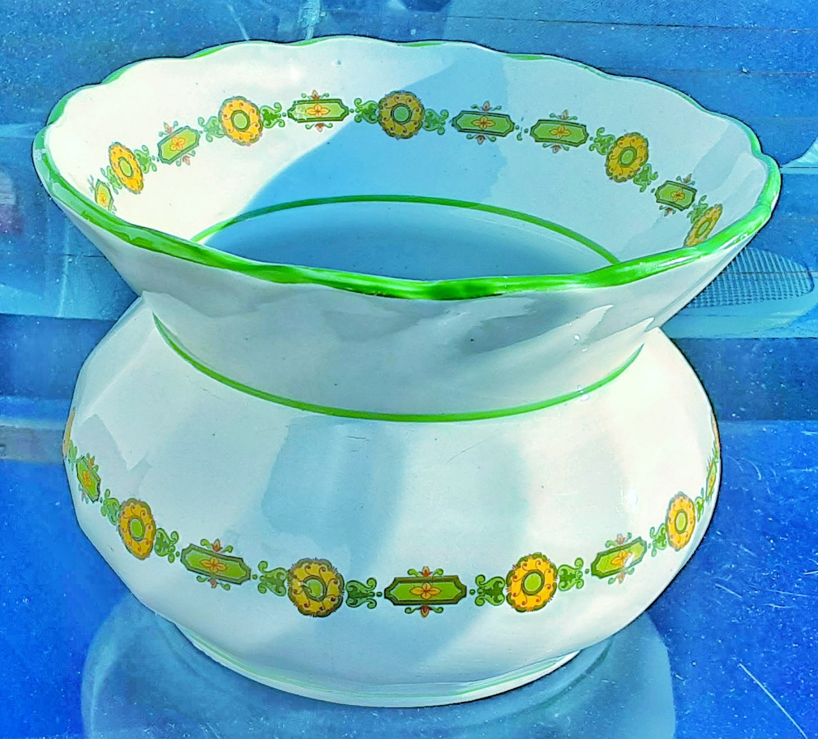 EMPIRE CHINA VICTORIAN pottery porcelain antique Spittoon