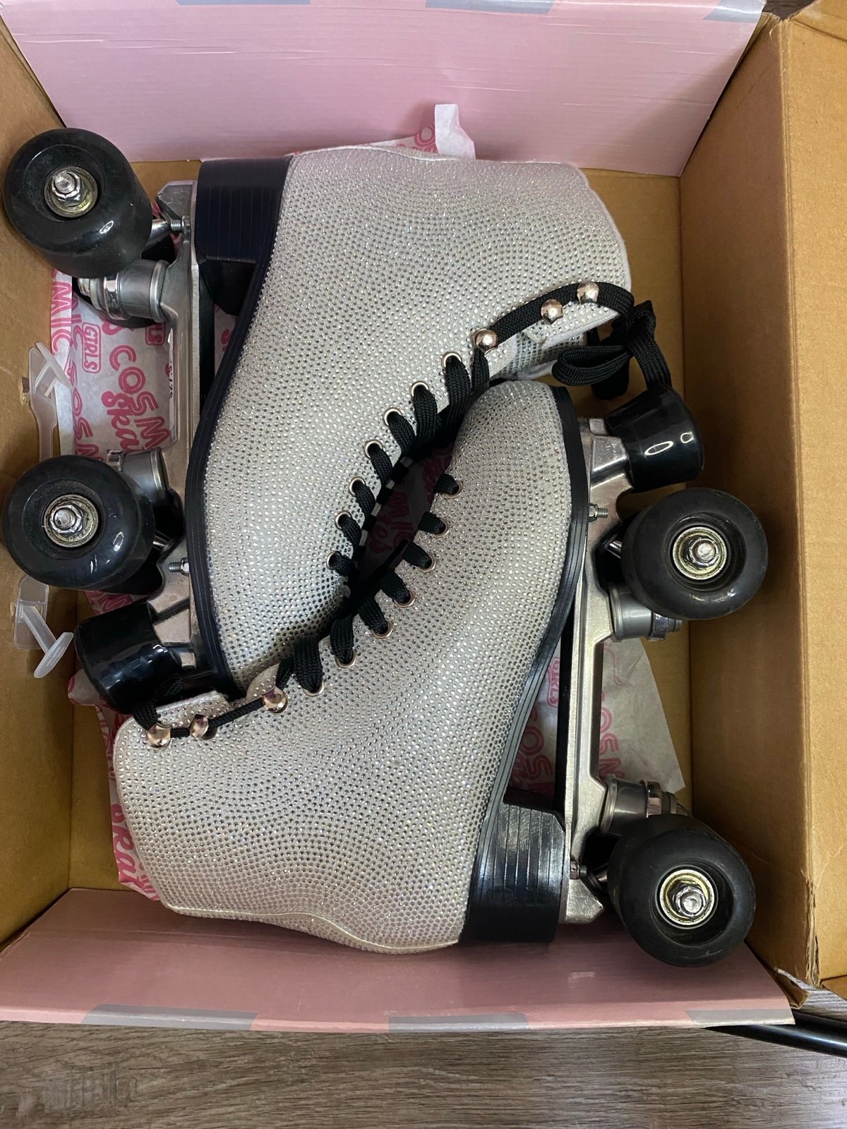 Skates