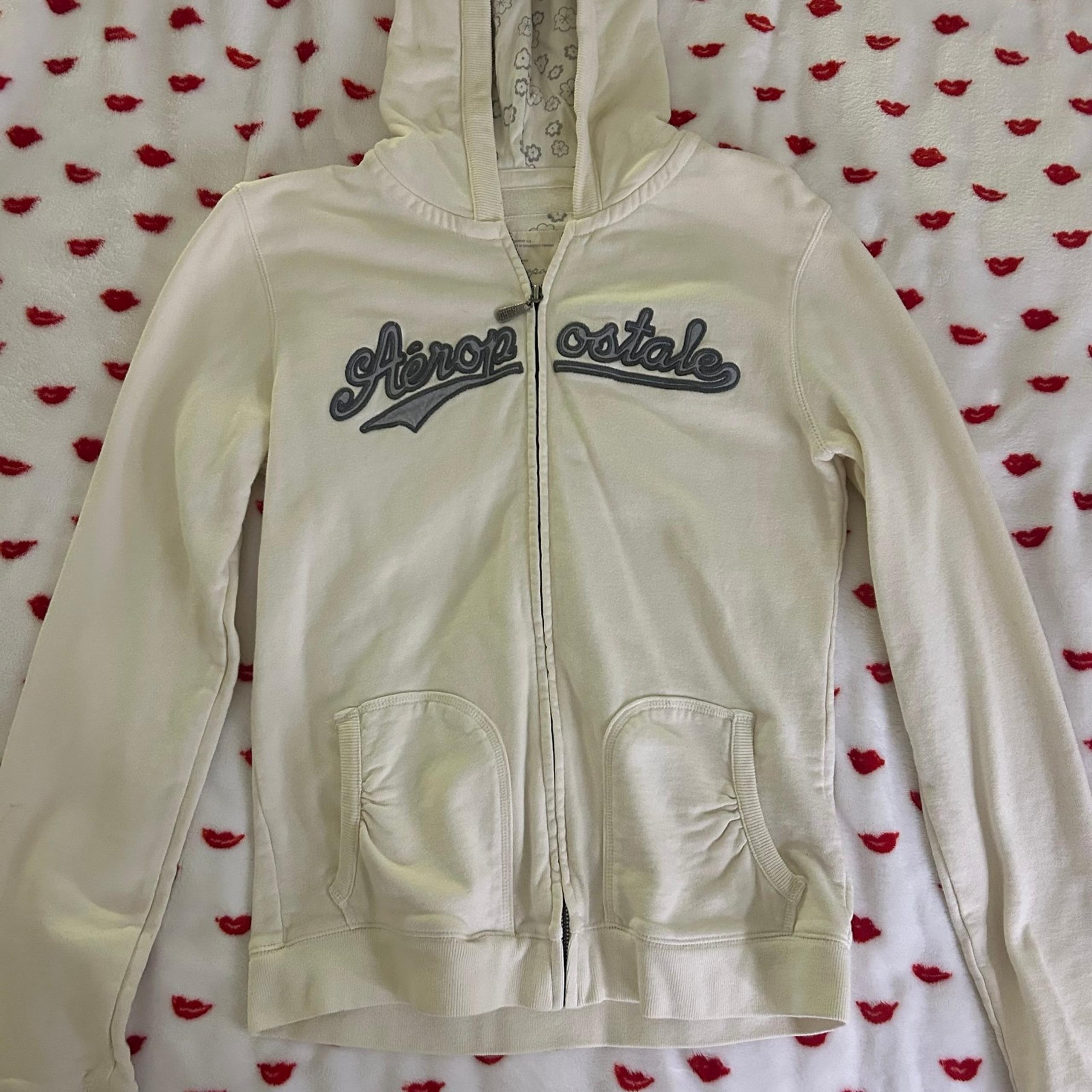 white/cream aeropostale zip up sweater