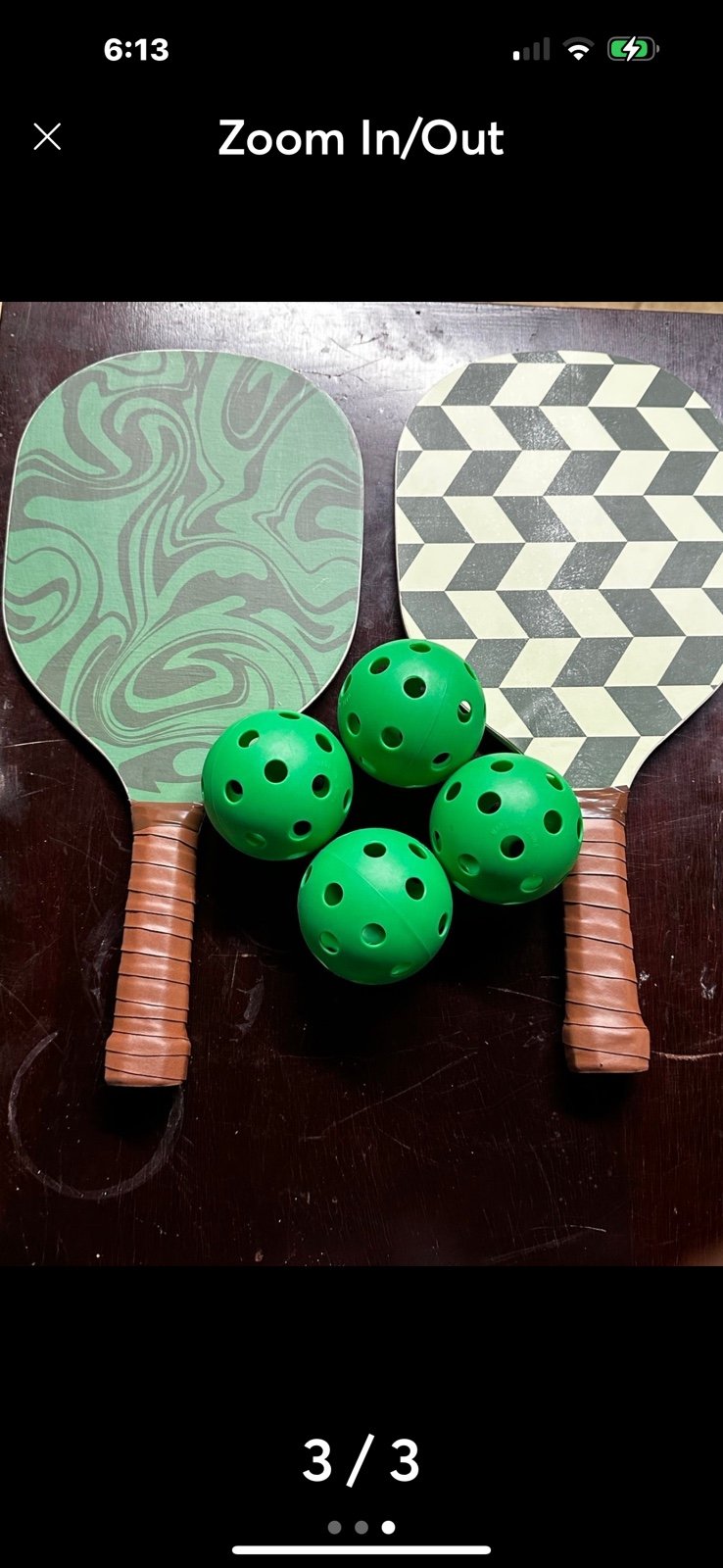 7 - Piece pickleball paddle set with Carrying case