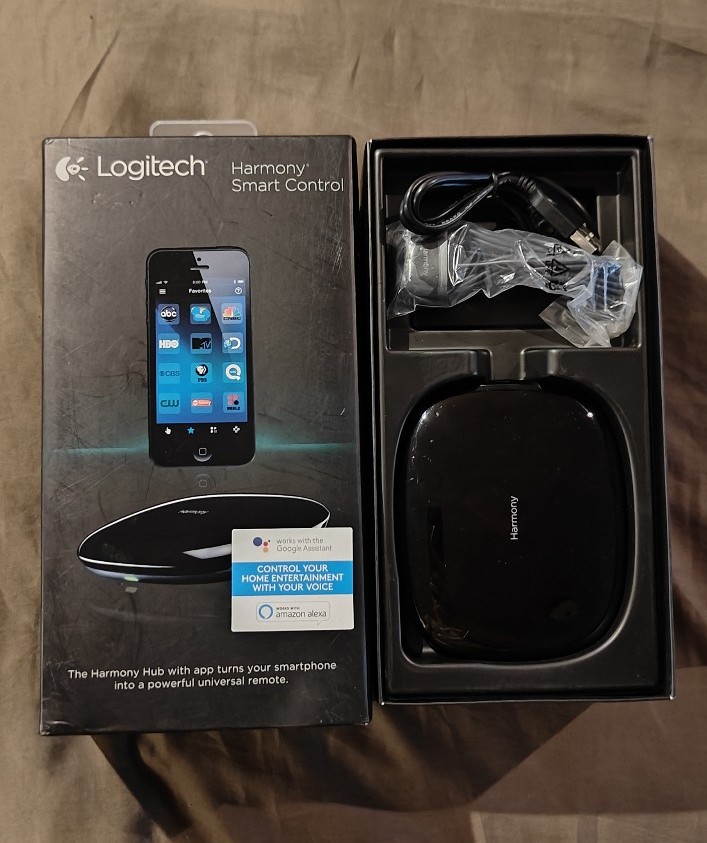 Logitech Harmony Smart Remote Universal 915