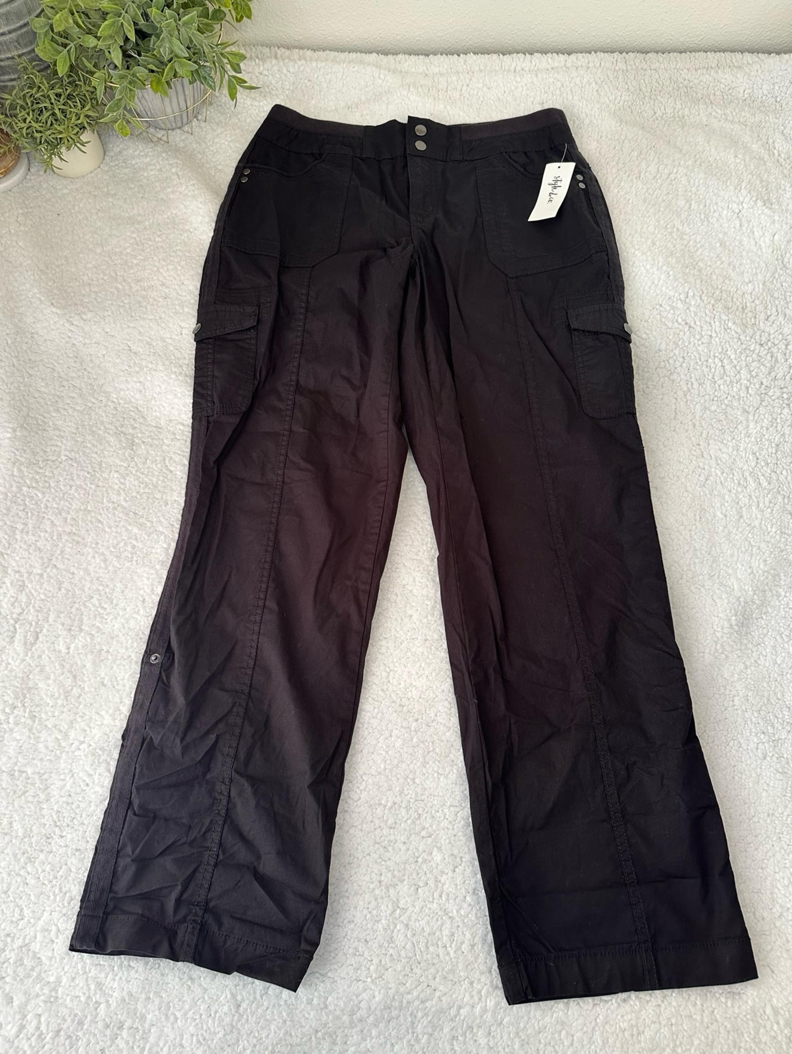 Style & Co lightweight convertible leg pants