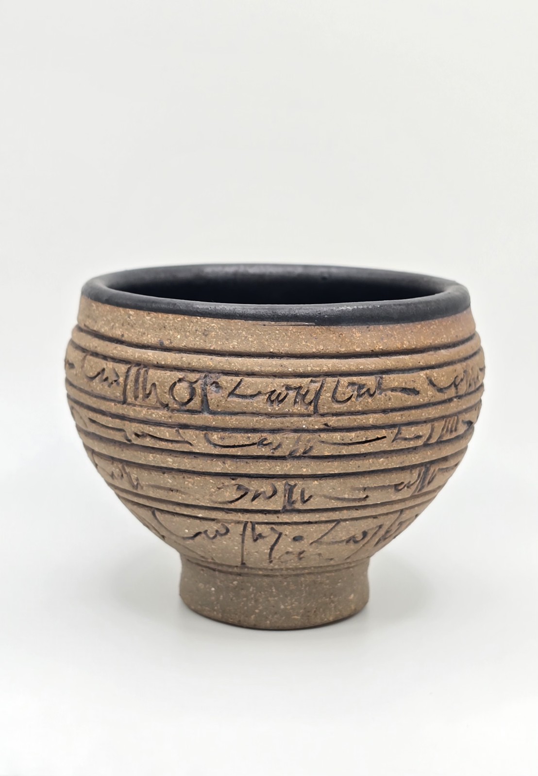 J Edward Barker SCRYPT Line Studio Pottery Vase/Pot